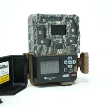 Load image into Gallery viewer, Browning Strike Force Pro X 1080 BTC-5PX-1080 wildlife trail camera viewing screen
