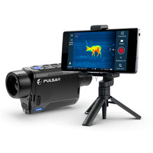 Load image into Gallery viewer, Pulsar Axion XM30F Thermal monocular wildlife viewer stream viewer wifi
